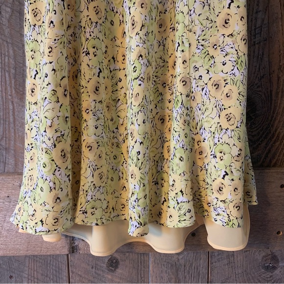 Women’s 0 ANN TAYLOR LOFT Yellow Floral Sleeveless V-Neck Lined Spring Dress EXC - Picture 10 of 13